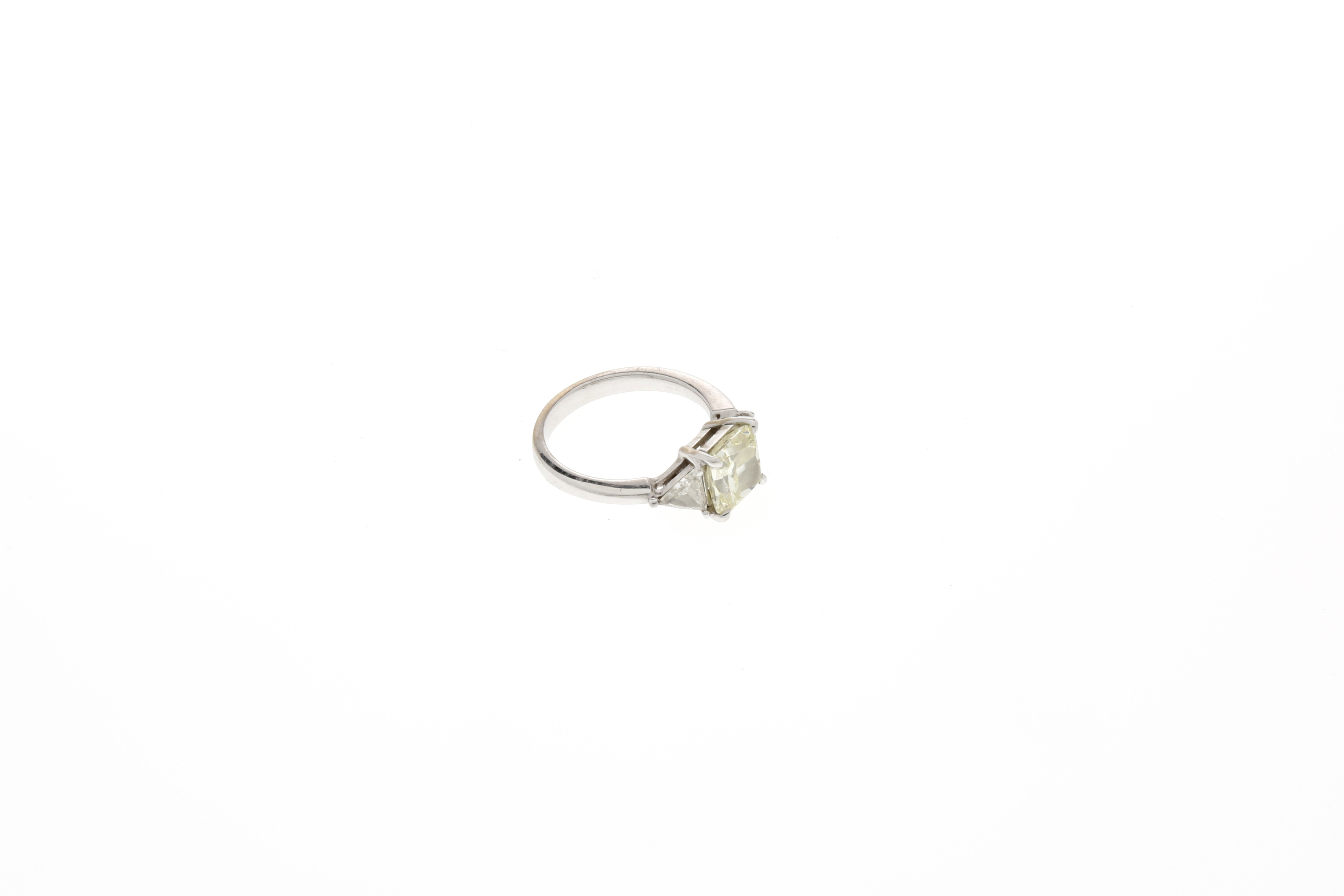 옐로우 다이아몬드  반지 2.8ct