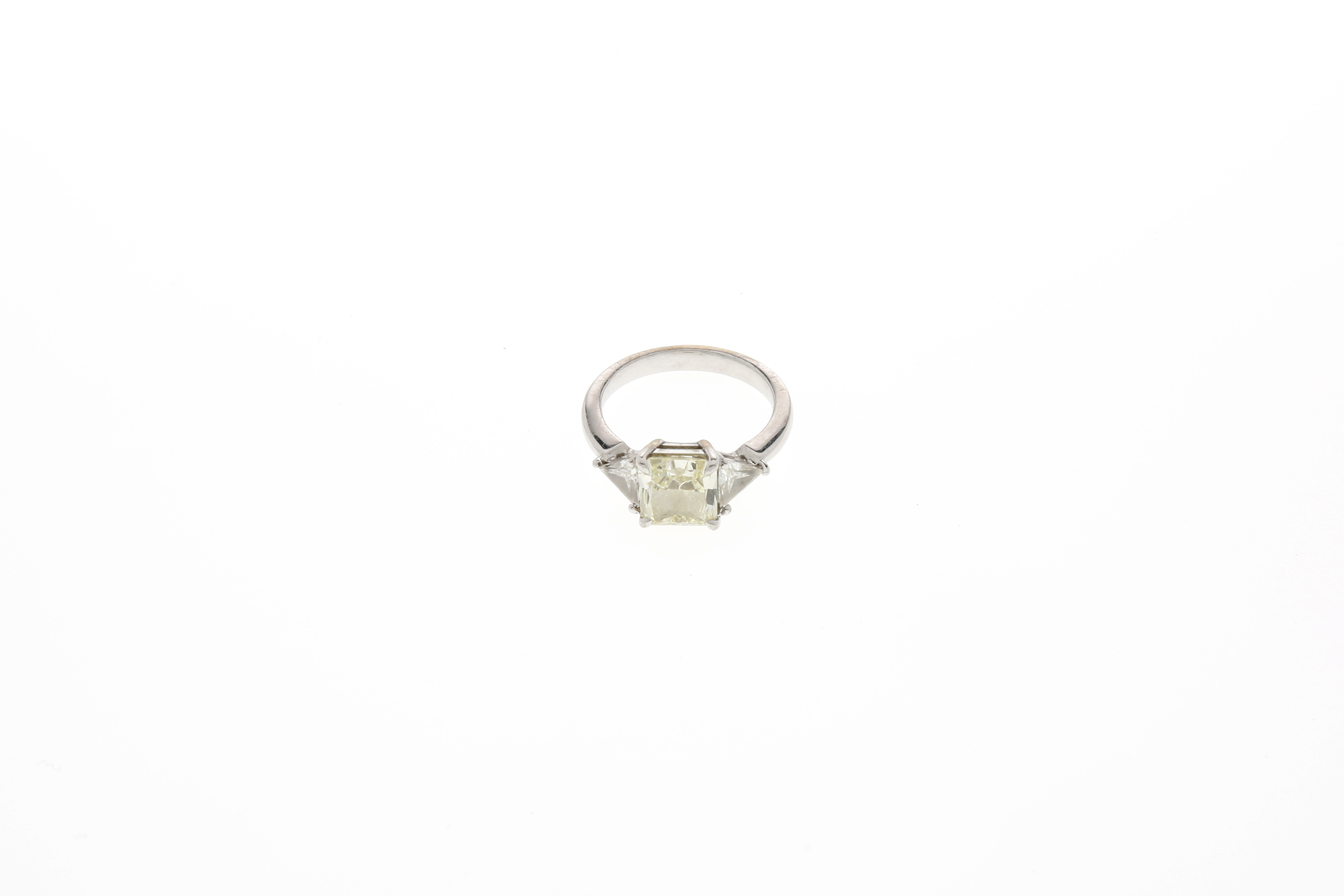 옐로우 다이아몬드  반지 2.8ct